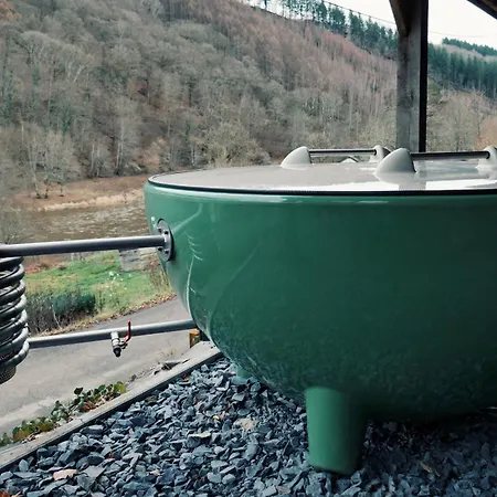 Vr 4, Zicht Semois-rivier! Chalet Poupehan