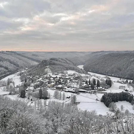 Chalet Vr 4, Zicht Semois-rivier! *